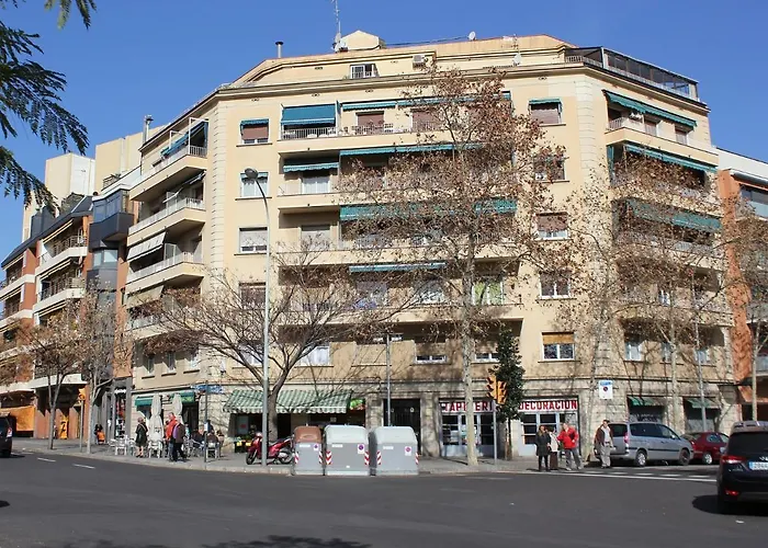 Felip - Spacious And Quiet Apartments & One With Terrace